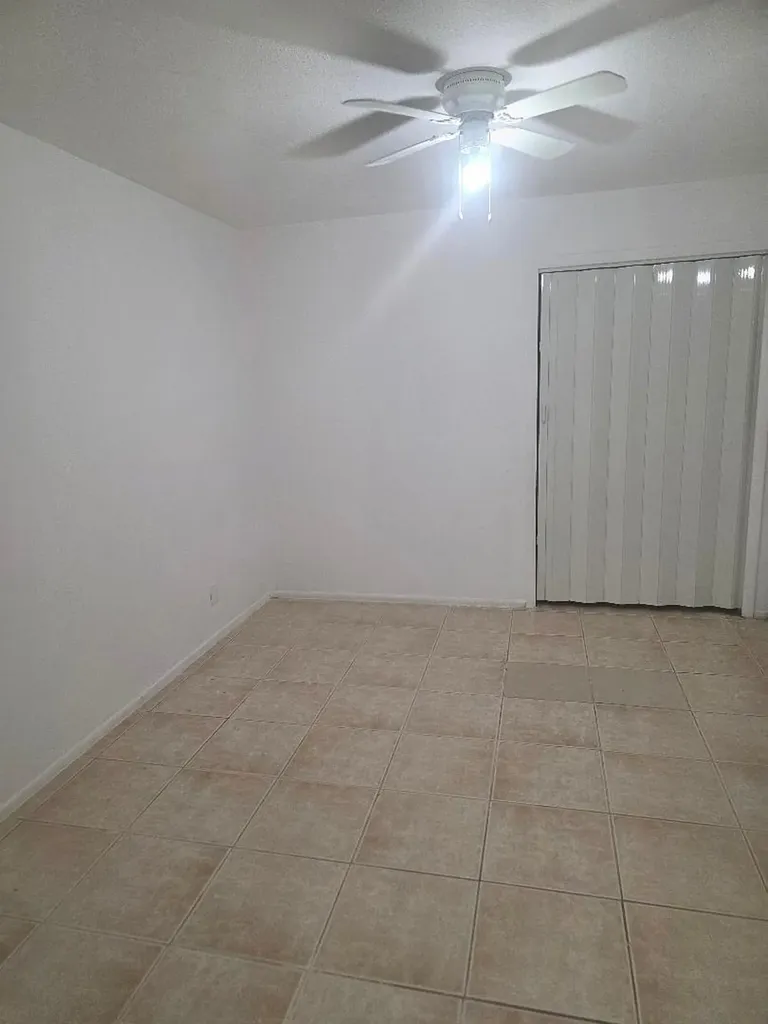3800 SW 2nd Court Fort Lauderdale FL 33312