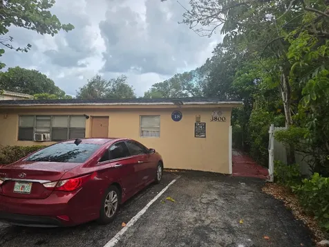 3800 SW 2nd Court Fort Lauderdale FL 33312