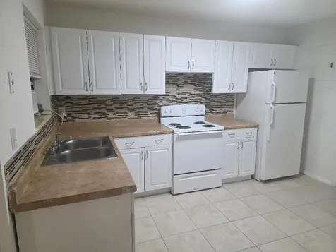 3800 SW 2nd Court Fort Lauderdale FL 33312