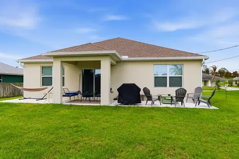 3133 SW Centamino Street Port St Lucie FL 34953