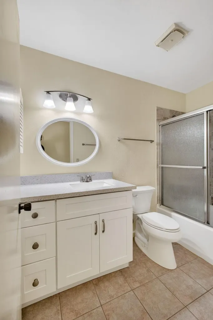9820 Jonquil Circle N Palm Beach Gardens FL 33410