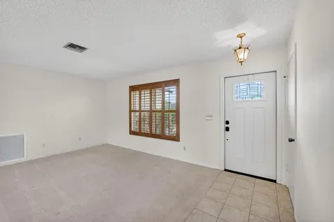9820 Jonquil Circle N Palm Beach Gardens FL 33410