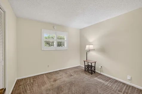 9820 Jonquil Circle N Palm Beach Gardens FL 33410