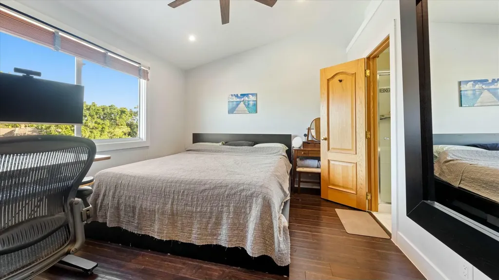 2555 NE 15th Street Pompano Beach FL 33062