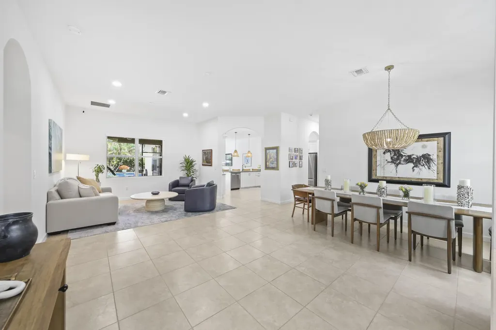 9387 Silent Oak Circle West Palm Beach FL 33411