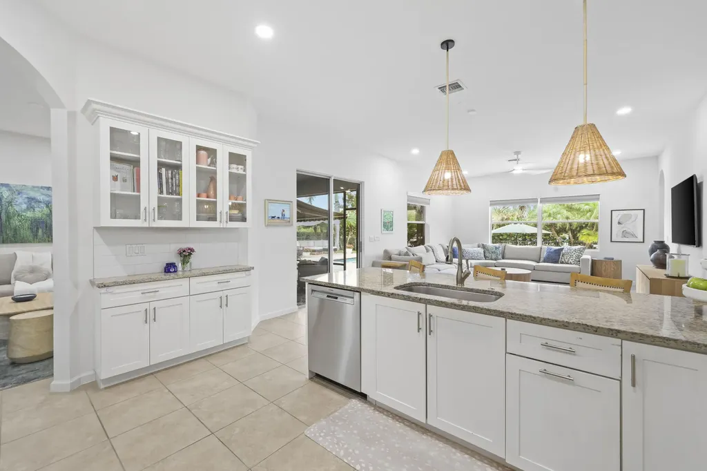 9387 Silent Oak Circle West Palm Beach FL 33411