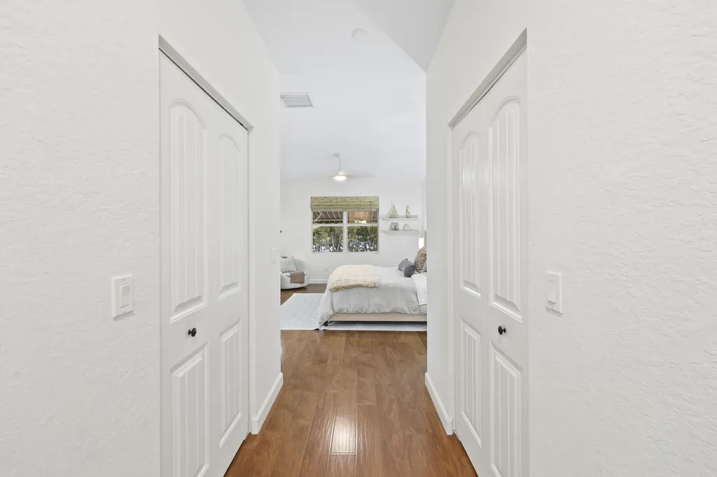 9387 Silent Oak Circle West Palm Beach FL 33411