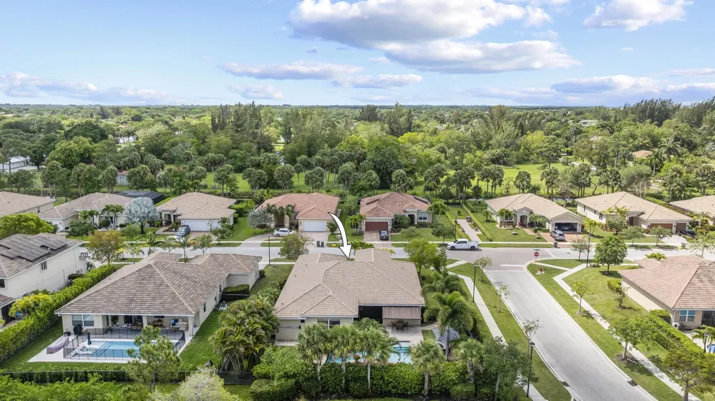 9387 Silent Oak Circle West Palm Beach FL 33411