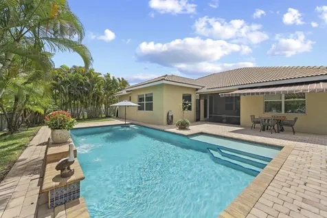 9387 Silent Oak Circle West Palm Beach FL 33411