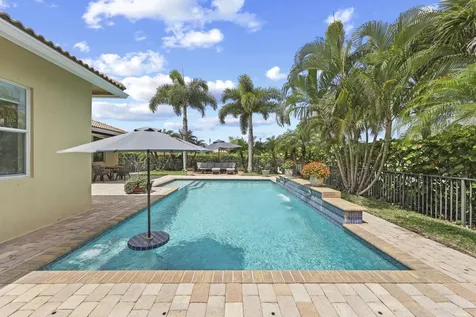 9387 Silent Oak Circle West Palm Beach FL 33411