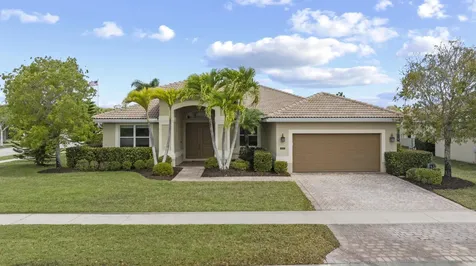 9387 Silent Oak Circle West Palm Beach FL 33411