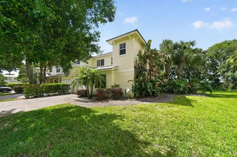 2535 Creekside Drive Fort Pierce FL 34981