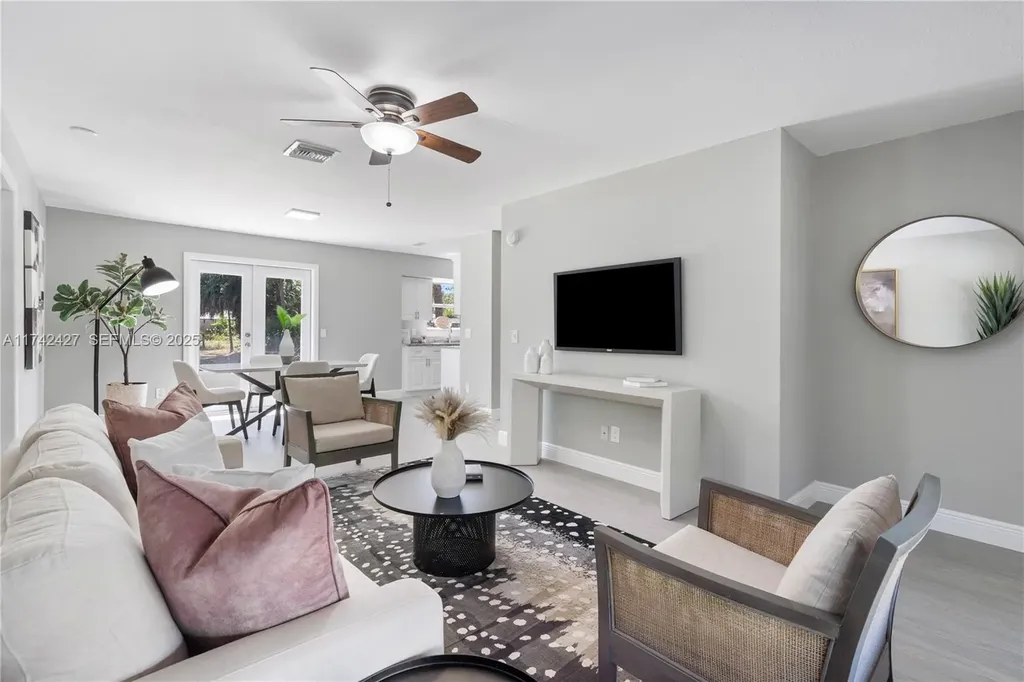 11448 N 68th Street Street N The Acreage FL 33412