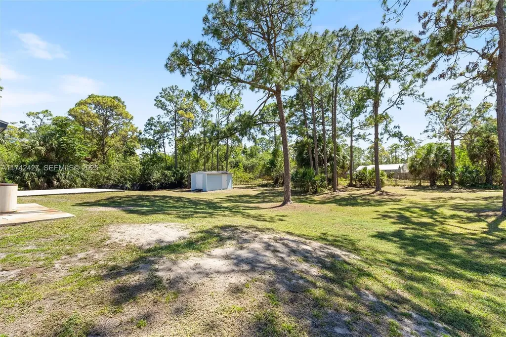 11448 N 68th Street Street N The Acreage FL 33412