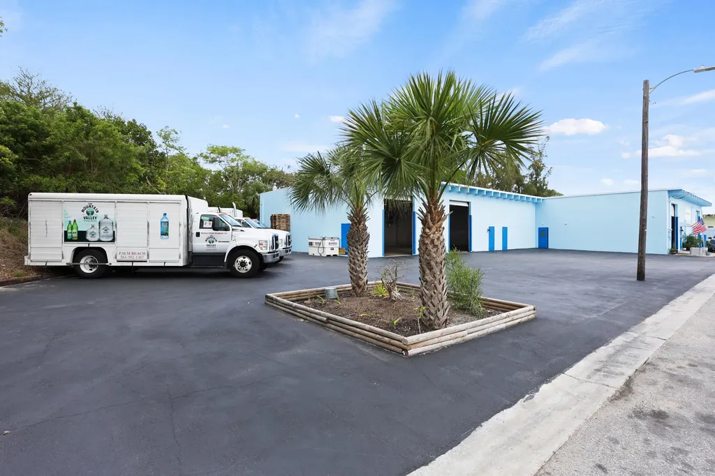 2605 Kelly Lane Lake Worth Beach FL 33460
