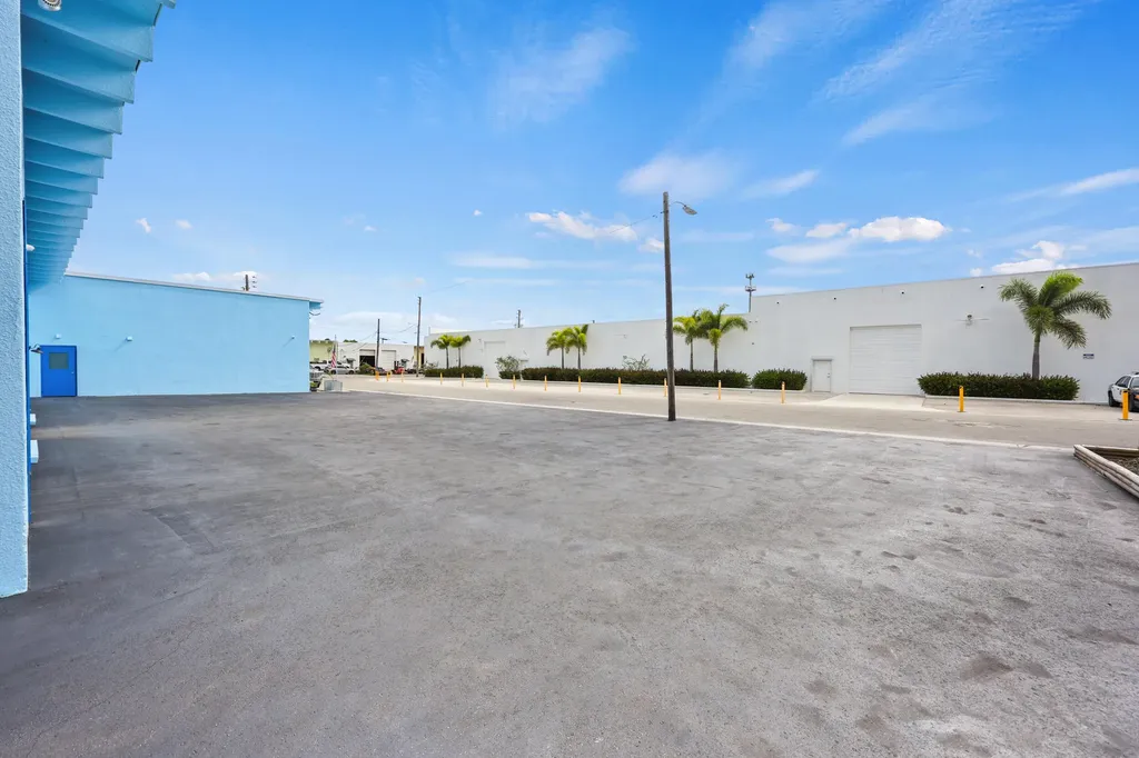 2605 Kelly Lane Lake Worth Beach FL 33460