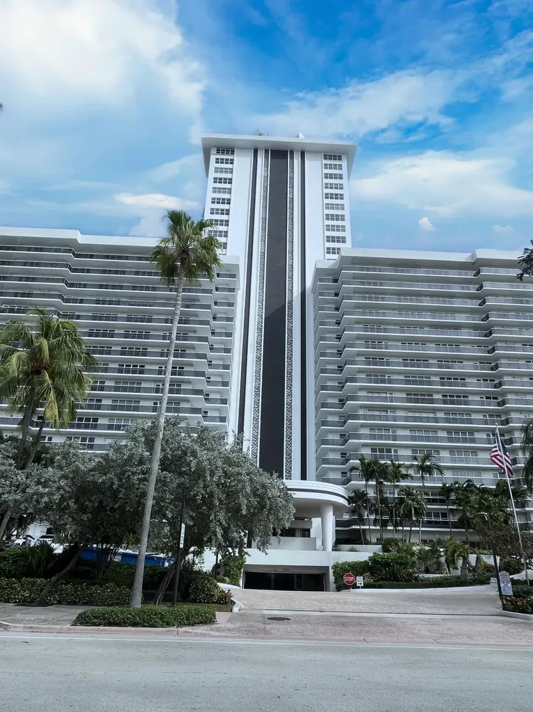 3500 Galt Ocean Drive Fort Lauderdale FL 33308