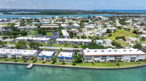 1176 Bayshore Drive Fort Pierce FL 34949