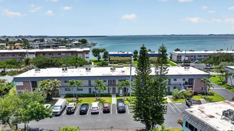 1176 Bayshore Drive Fort Pierce FL 34949