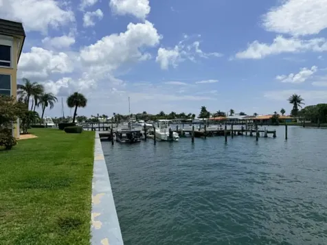 1176 Bayshore Drive Fort Pierce FL 34949