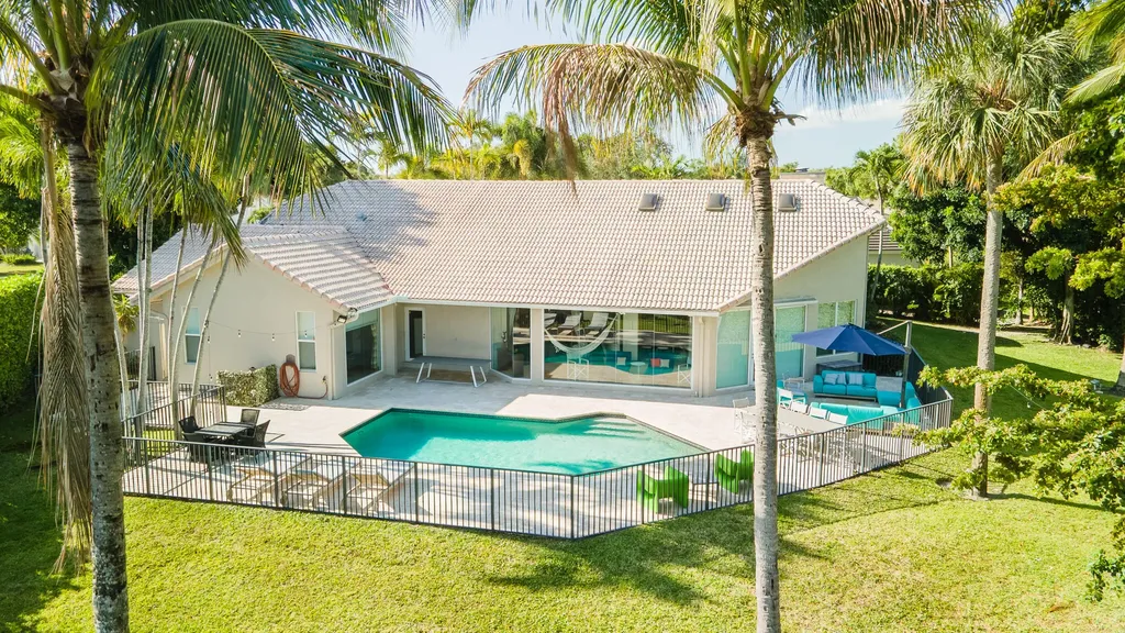 2245 SW 16th Place Boca Raton FL 33486