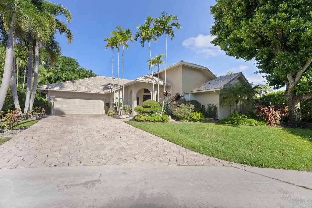 2245 SW 16th Place Boca Raton FL 33486