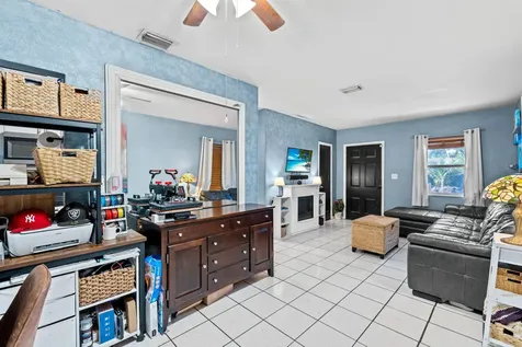 1110 14th Court S Lake Worth Beach FL 33460