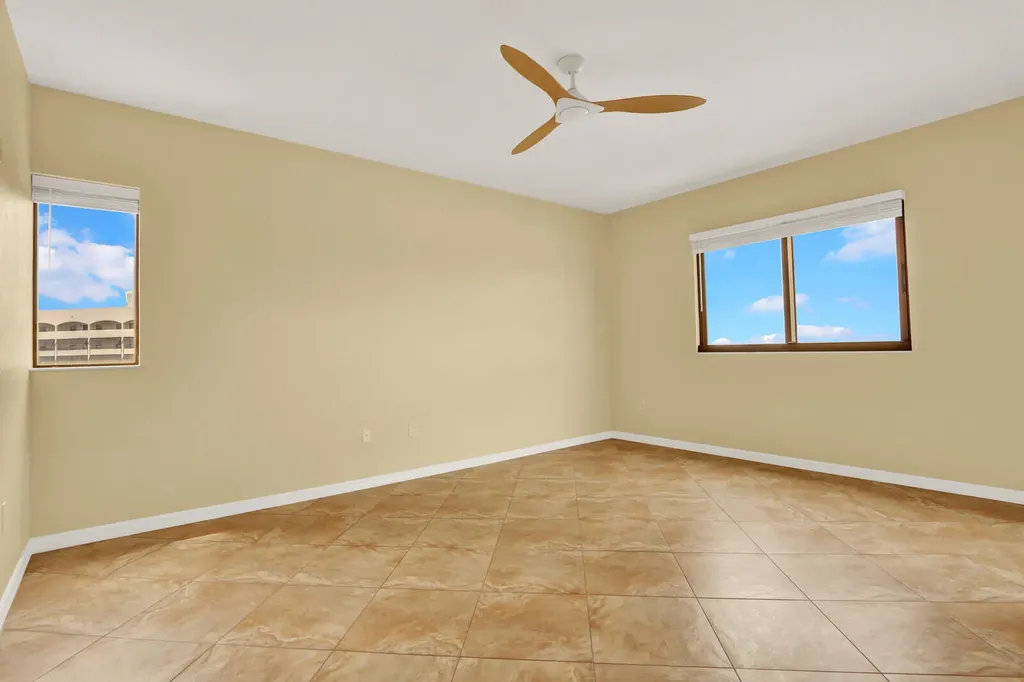 370 Golfview Road North Palm Beach FL 33408