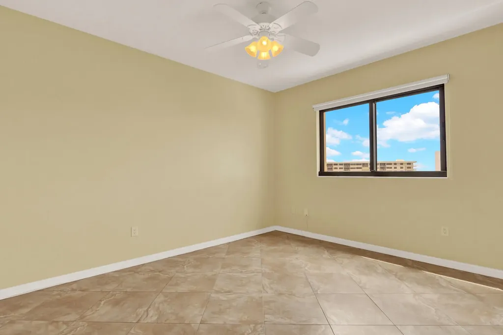 370 Golfview Road North Palm Beach FL 33408