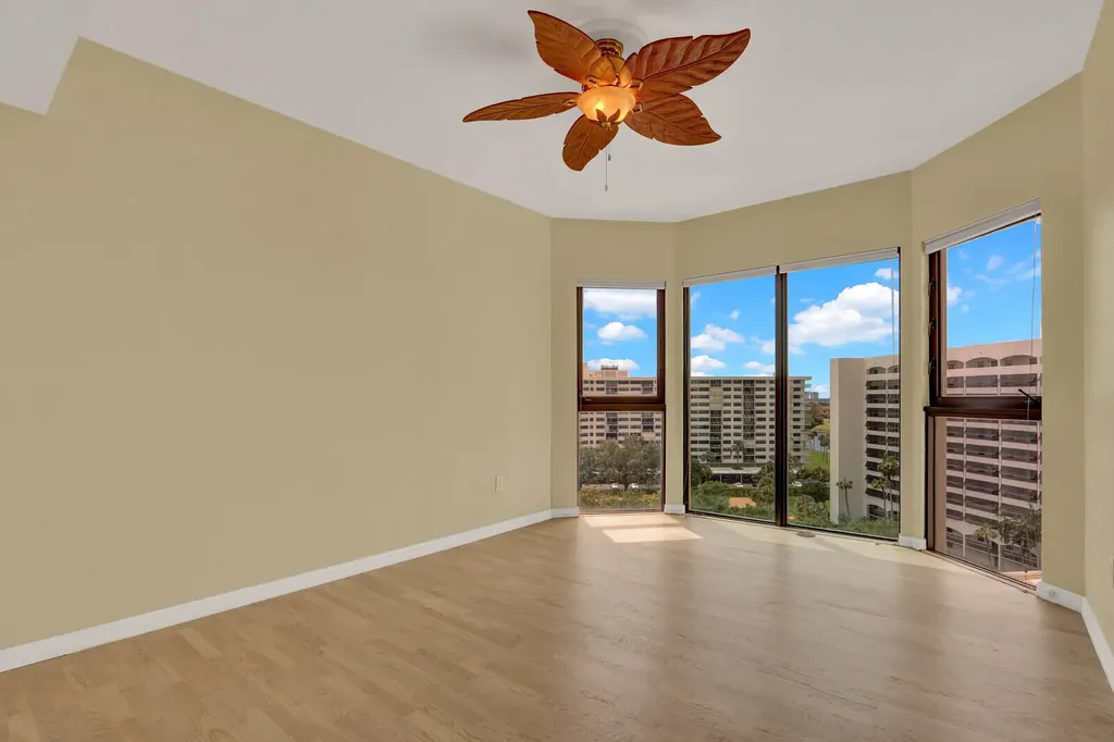 370 Golfview Road North Palm Beach FL 33408