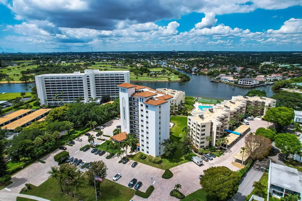 370 Golfview Road North Palm Beach FL 33408