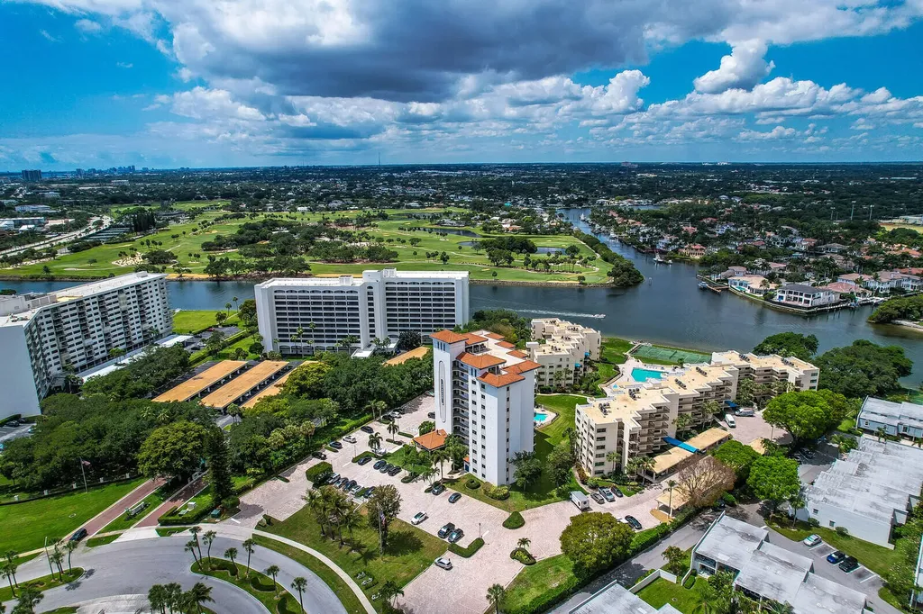370 Golfview Road North Palm Beach FL 33408
