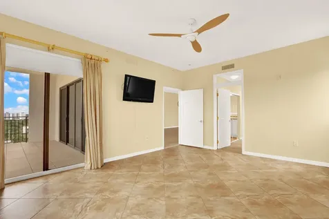 370 Golfview Road North Palm Beach FL 33408