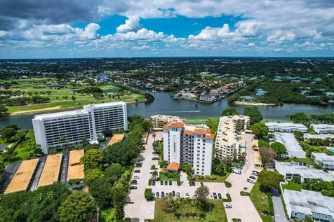 370 Golfview Road North Palm Beach FL 33408
