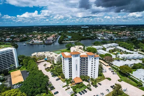 370 Golfview Road North Palm Beach FL 33408