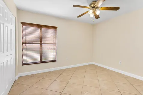 8871 SW 6th Street Miami FL 33174