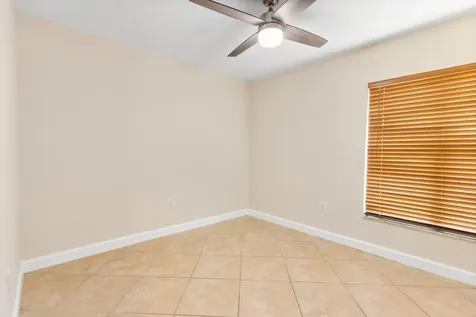 8871 SW 6th Street Miami FL 33174