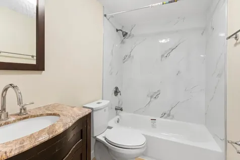 8871 SW 6th Street Miami FL 33174