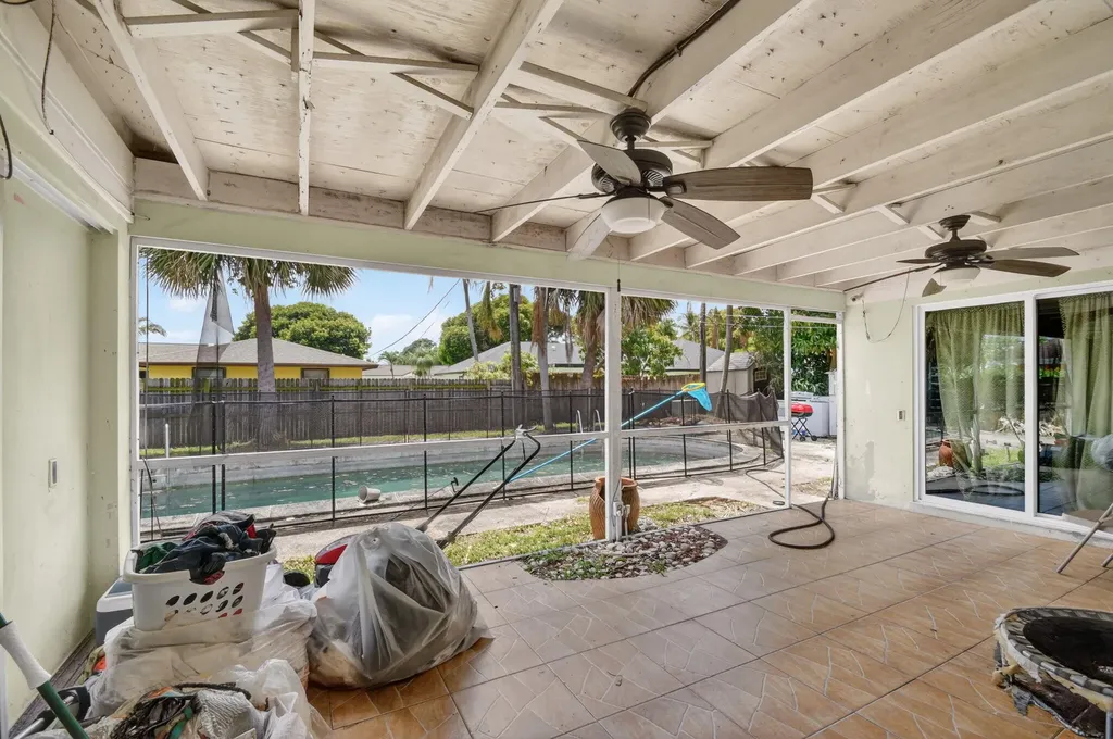 1660 40th Street West Palm Beach FL 33407