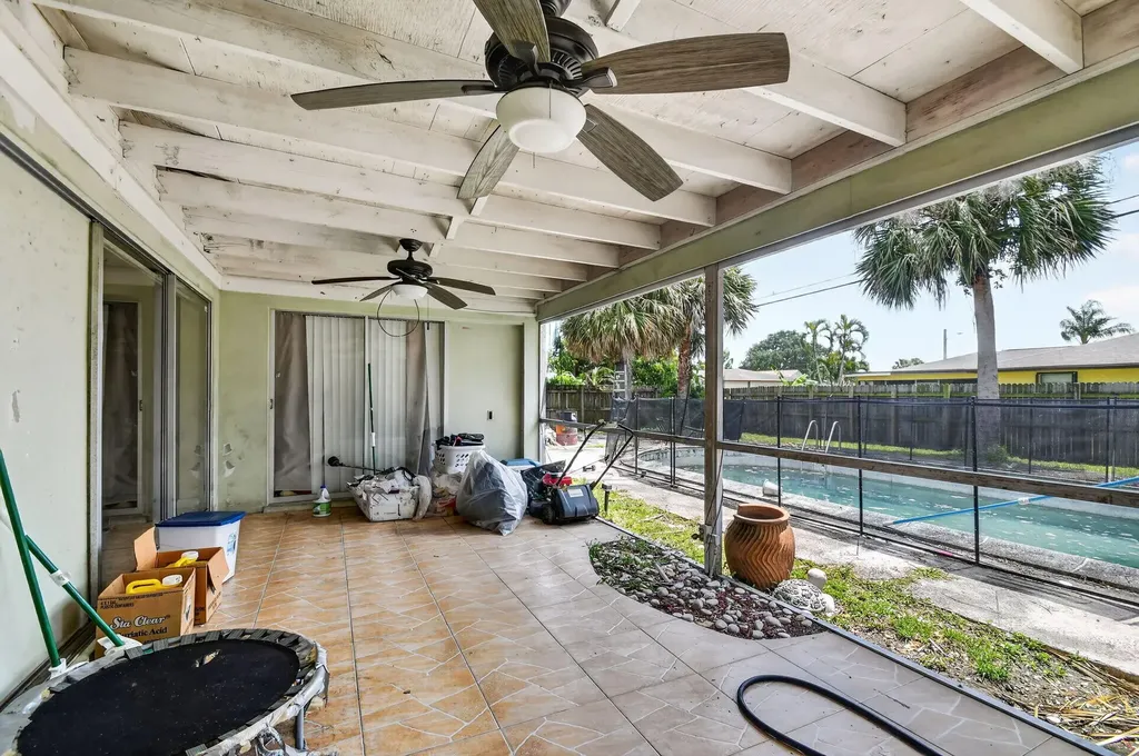 1660 40th Street West Palm Beach FL 33407