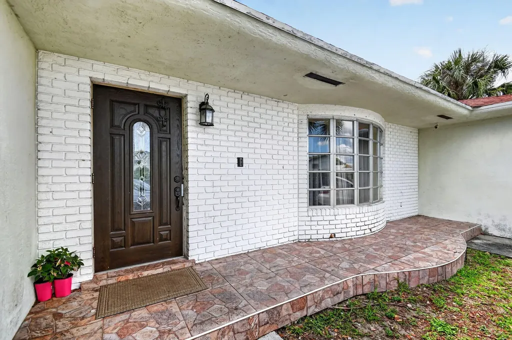 1660 40th Street West Palm Beach FL 33407