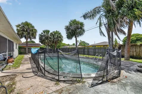 1660 40th Street West Palm Beach FL 33407