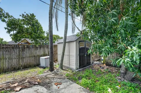 1660 40th Street West Palm Beach FL 33407