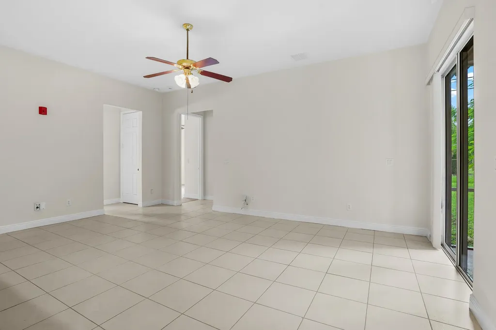 1092 SW Majorca Avenue Port St Lucie FL 34953