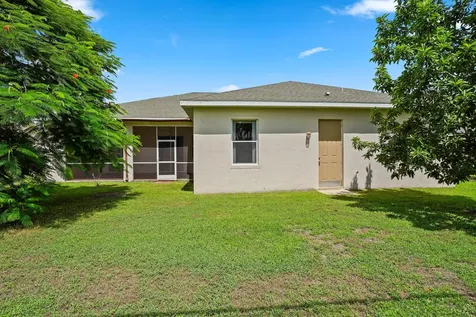 1092 SW Majorca Avenue Port St Lucie FL 34953
