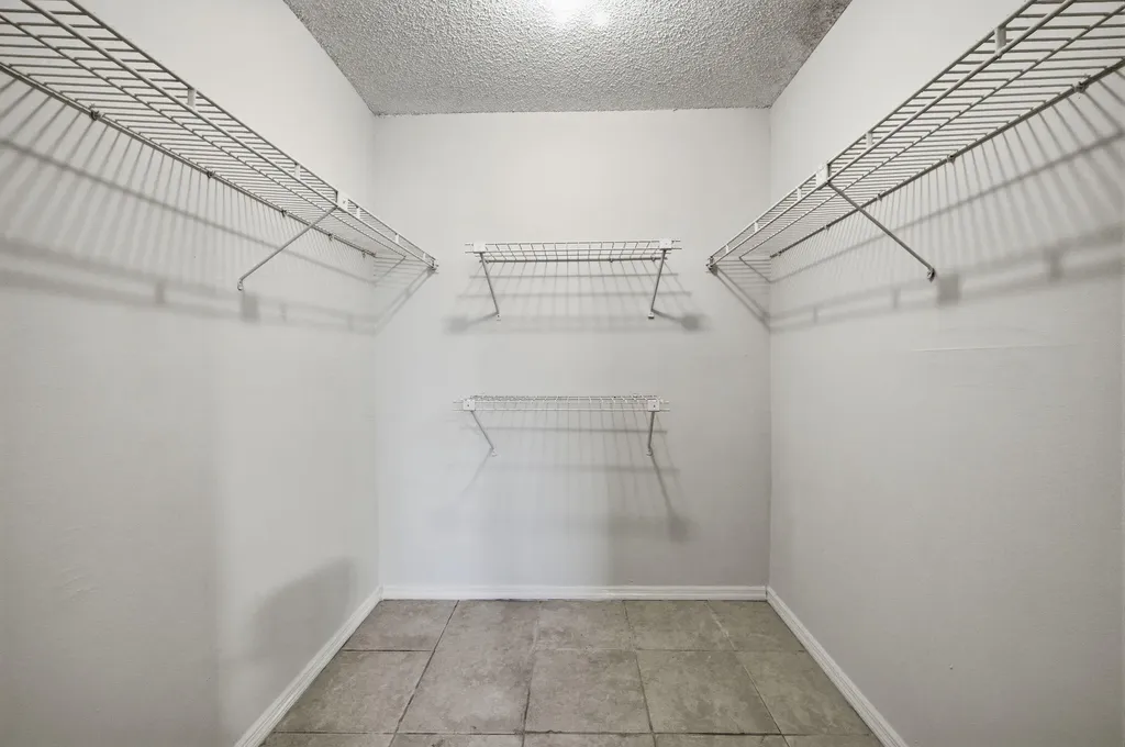 1043 NW 85th Avenue Plantation FL 33322