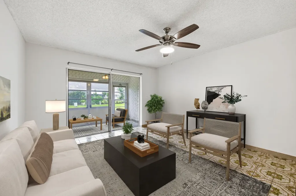 1043 NW 85th Avenue Plantation FL 33322