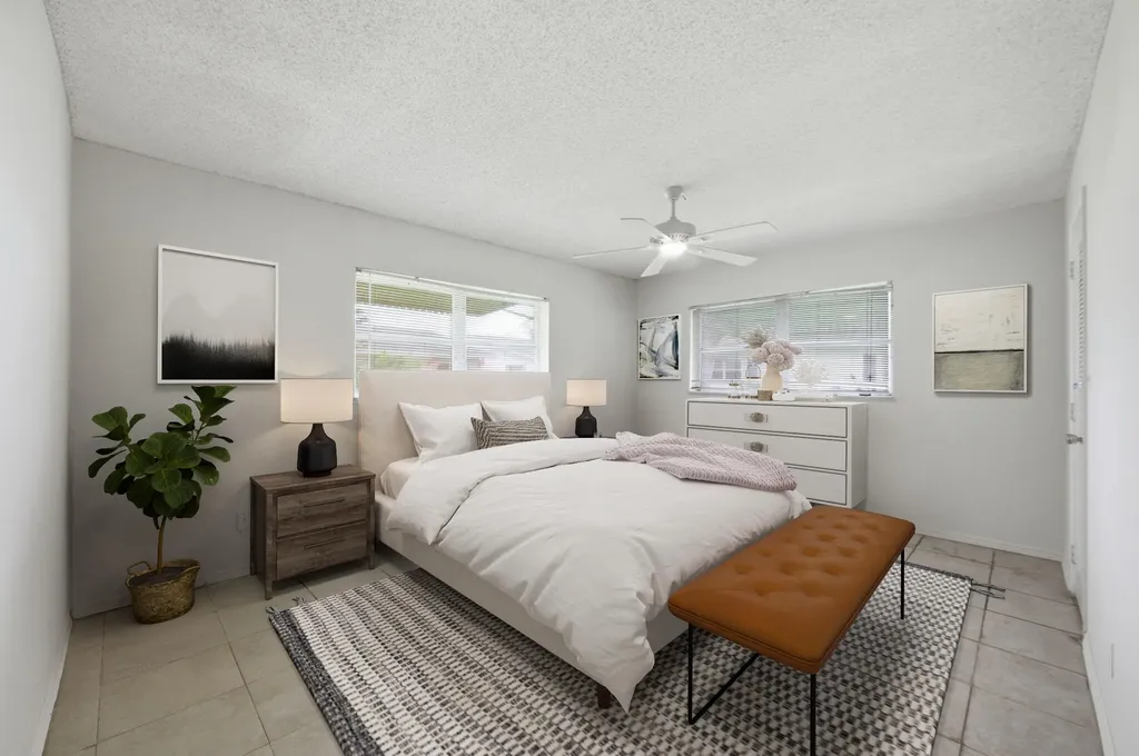1043 NW 85th Avenue Plantation FL 33322