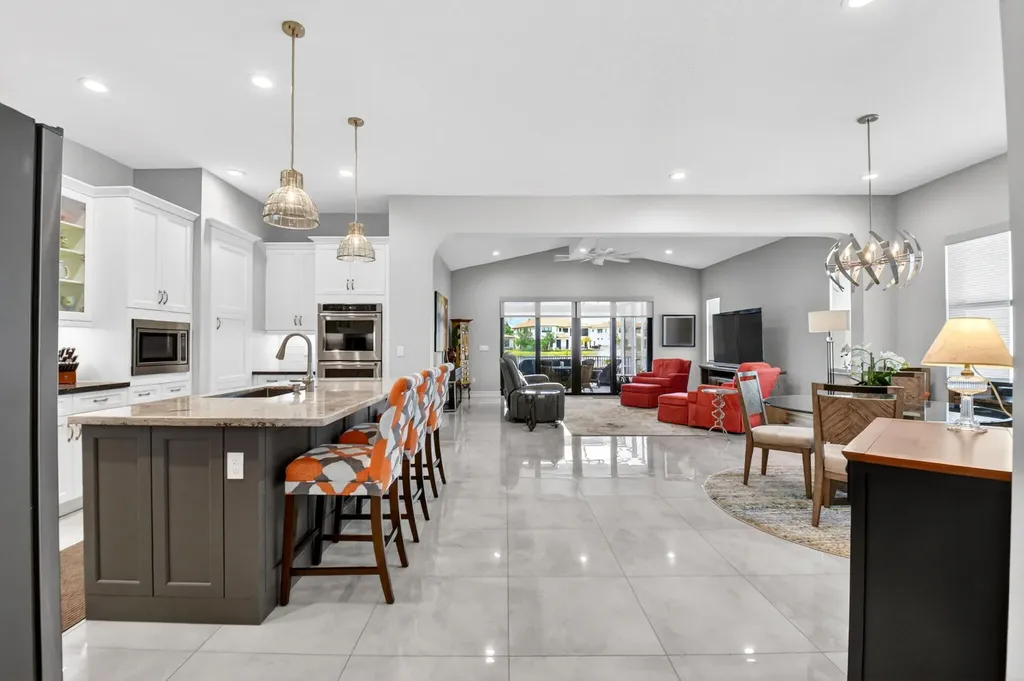 8524 Grand Prix Lane Boynton Beach FL 33472