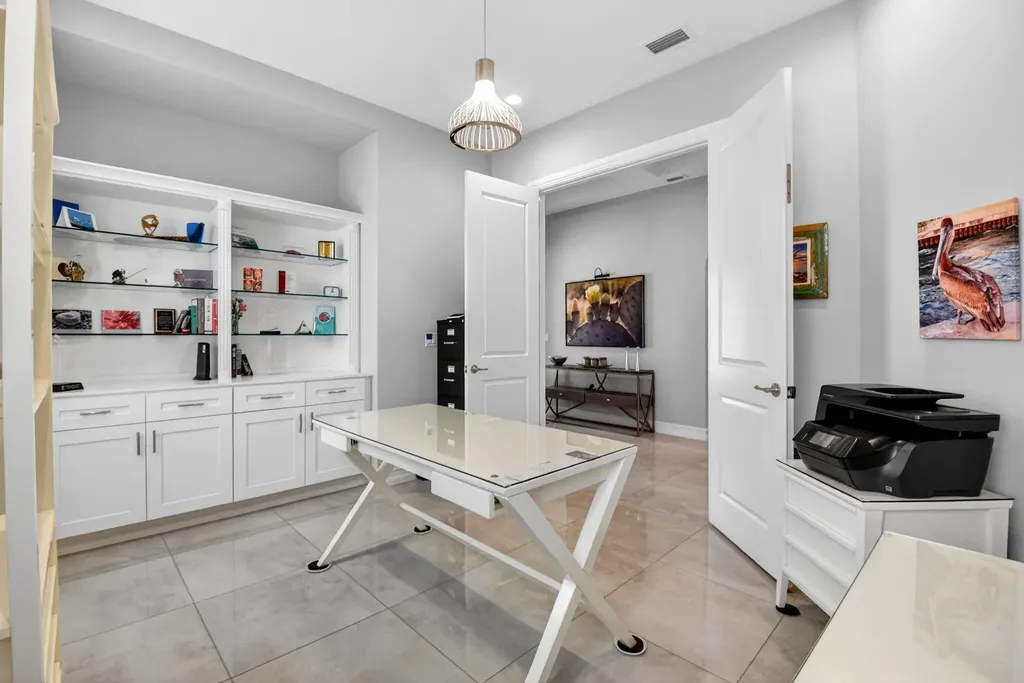 8524 Grand Prix Lane Boynton Beach FL 33472
